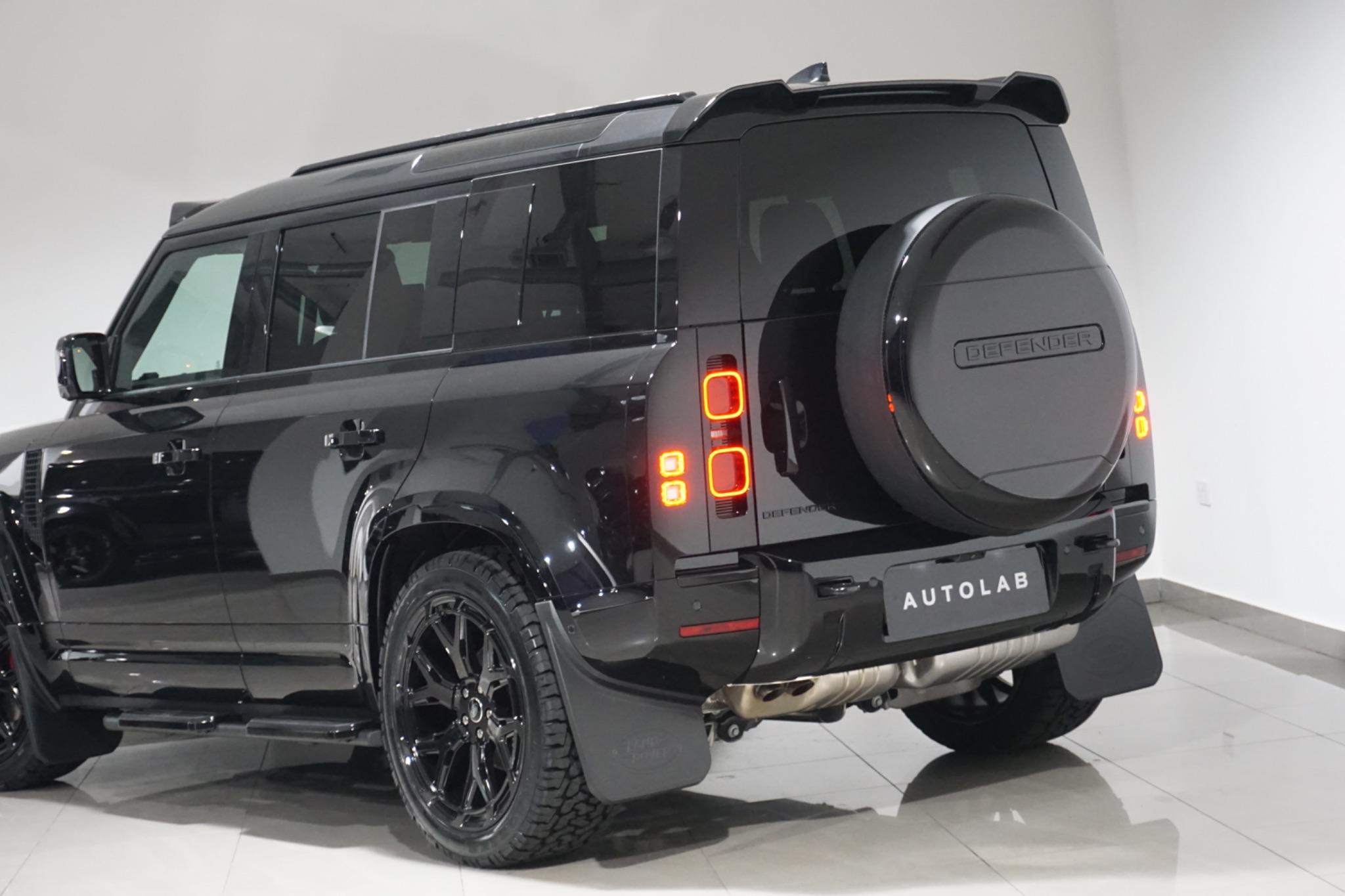 Land Rover Defender 110 3.0 D250 MHEV X-Dynamic HSE Auto 4WD Euro 6 (s/s) 5dr